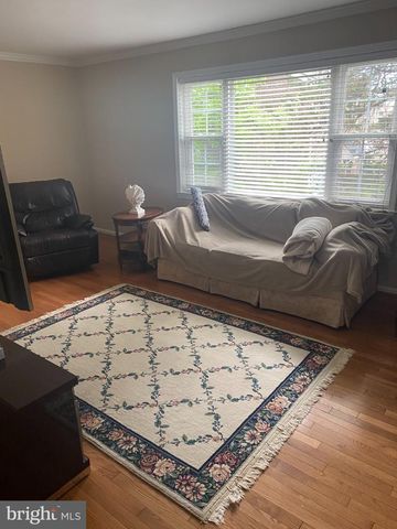 10402 ARMSTRONG ST, Fairfax, VA 22030