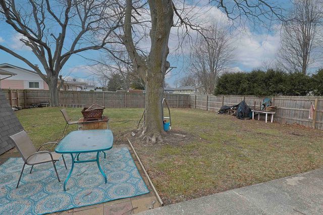 2975 Continental Drive, Bay City, MI 48706