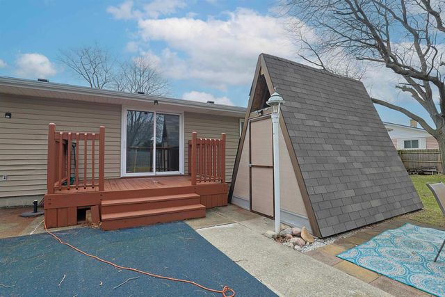 2975 Continental Drive, Bay City, MI 48706