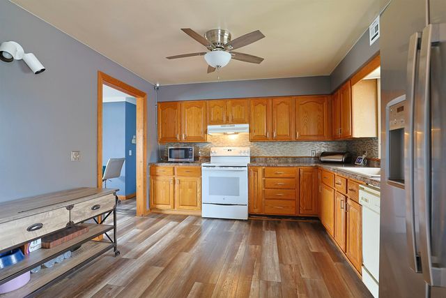 2975 Continental Drive, Bay City, MI 48706