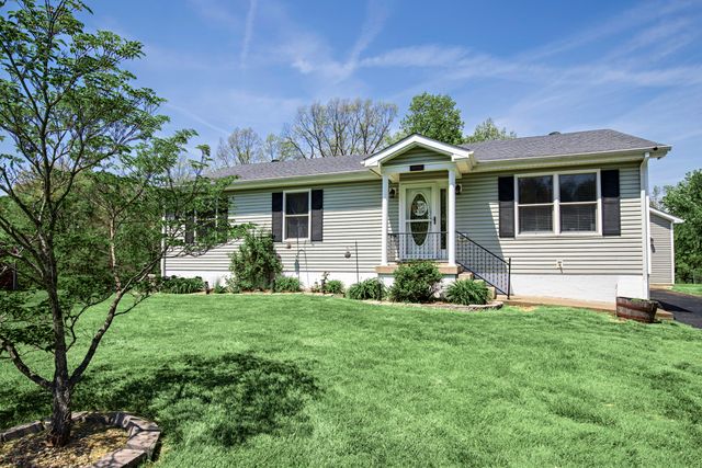 1035 Gregory Lane, Lawrenceburg, KY 40342