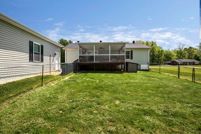 1035 Gregory Lane, Lawrenceburg, KY 40342