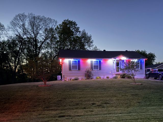 1035 Gregory Lane, Lawrenceburg, KY 40342