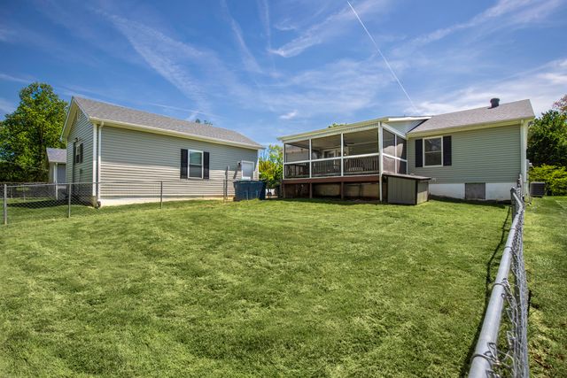 1035 Gregory Lane, Lawrenceburg, KY 40342