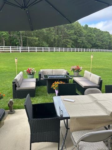 191 Belmont Circle, Yaphank, NY 11980