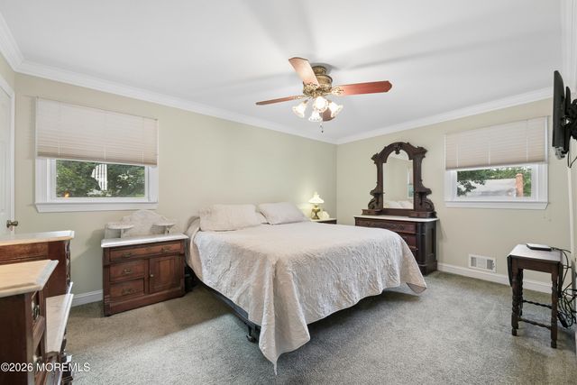 108 Oak Terrace, Freehold, NJ 07728