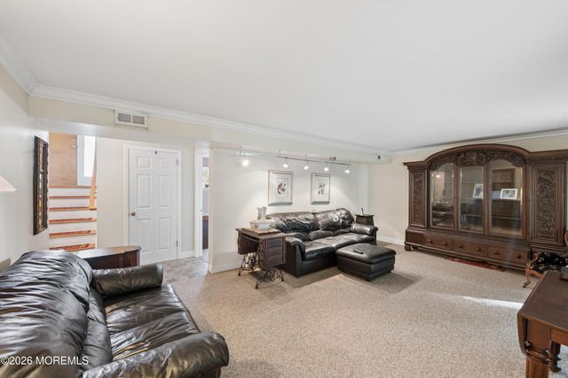 108 Oak Terrace, Freehold, NJ 07728