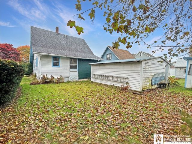 91 Andrews Avenue, Jamestown, NY 14701