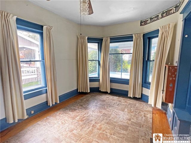 91 Andrews Avenue, Jamestown, NY 14701