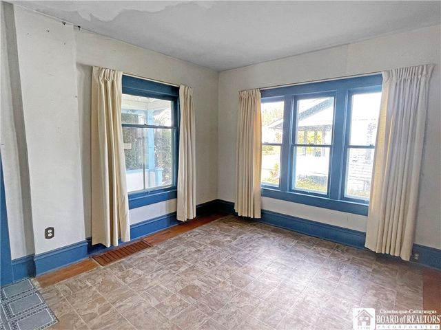 91 Andrews Avenue, Jamestown, NY 14701