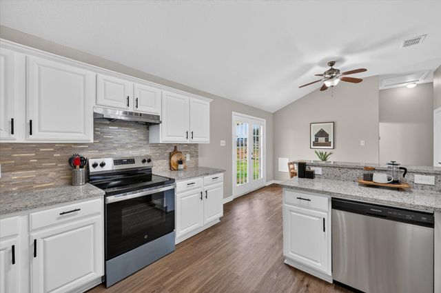 9124 Alabama Street, Joshua, TX 76058