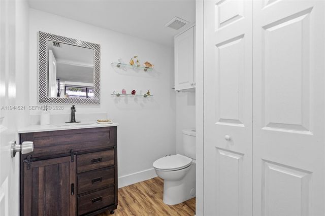 13953 Kendale Lakes Cir 608B, Miami, FL 33183