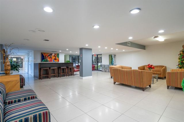 13953 Kendale Lakes Cir 608B, Miami, FL 33183