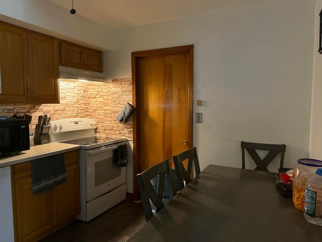 3742 Norway AVE NW, Roanoke, VA 24017