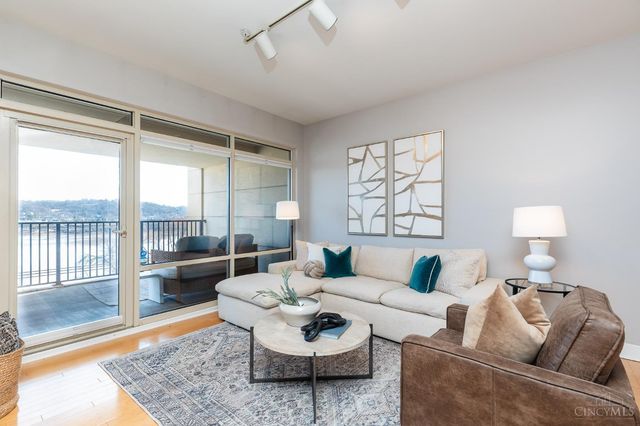 2260 Riverside Drive, Cincinnati, OH 45202