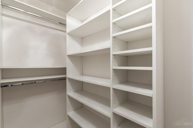 2260 Riverside Drive, Cincinnati, OH 45202