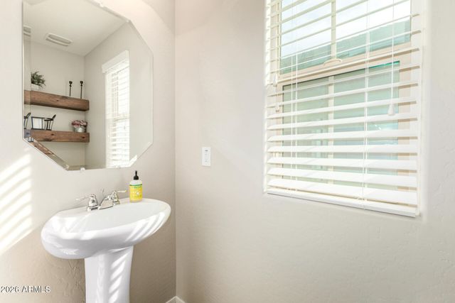 2529 E Vermont Drive, Gilbert, AZ 85295