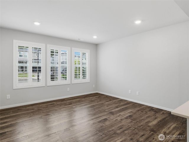 4252 Savannah Loop NE, Olympia, WA 98516