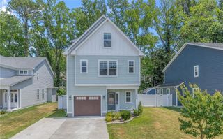 1608 Carma CT, Virginia Beach, VA 23454