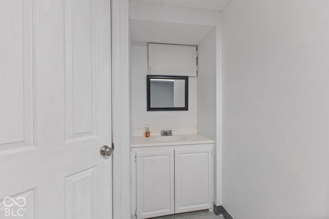 6459 Woodhaven Court, Avon, IN 46123