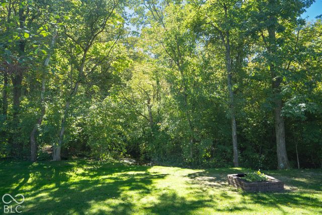 6459 Woodhaven Court, Avon, IN 46123