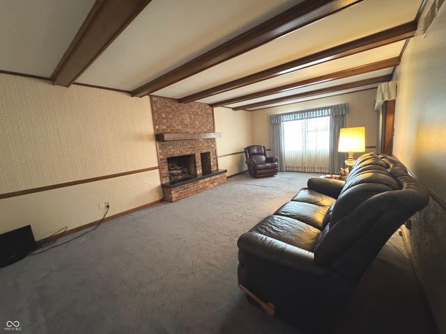 353 E Rivercrest Drive, Rushville, IN 46173