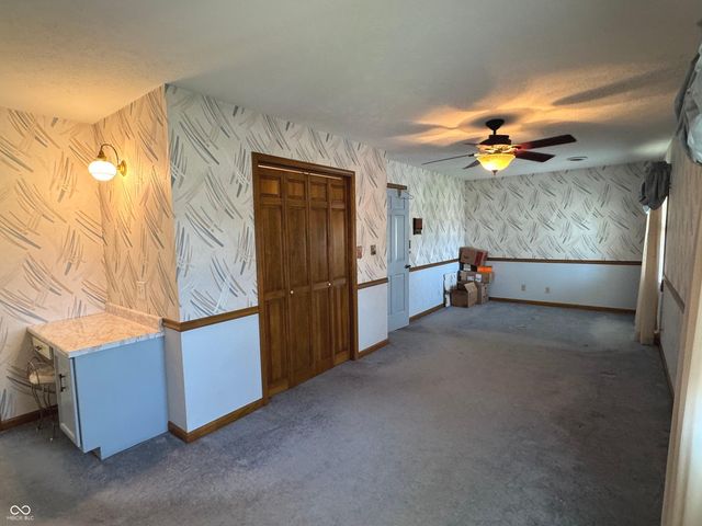 353 E Rivercrest Drive, Rushville, IN 46173