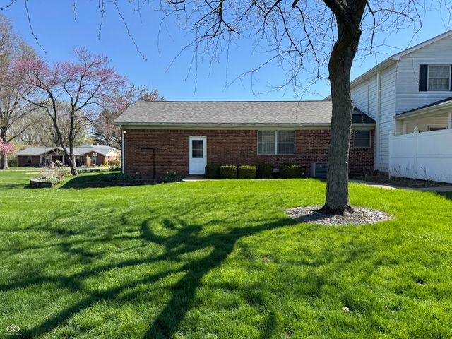 353 E Rivercrest Drive, Rushville, IN 46173