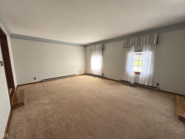 353 E Rivercrest Drive, Rushville, IN 46173