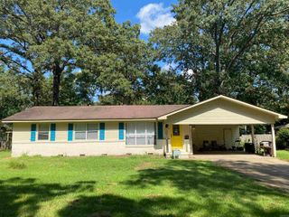 1305 Beech St, Crossett, AR 71635