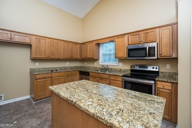 166 Barrington Drive, Hiram, GA 30141