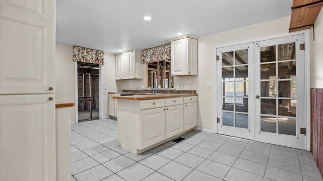 1055 Glenwood Drive, Grand Junction, CO 81503