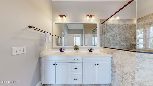 689 Cedar Ridge Drive, Winterville, NC 28590