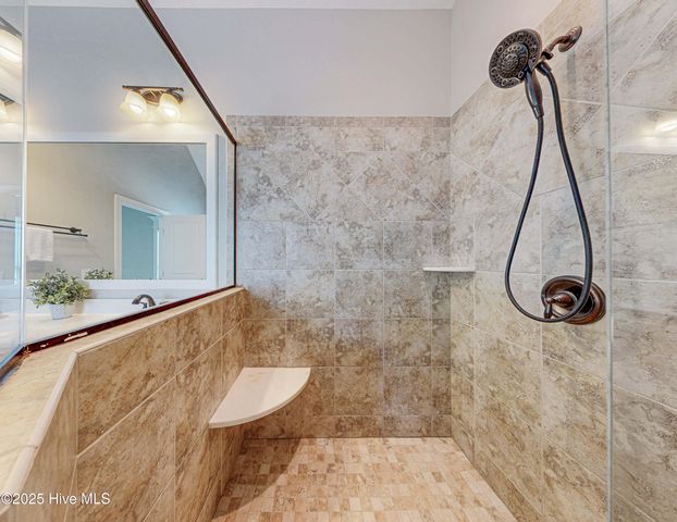 689 Cedar Ridge Drive, Winterville, NC 28590
