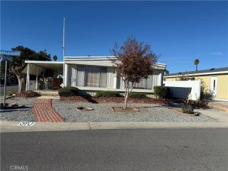 590 Santa Lucia, Hemet, CA 92543