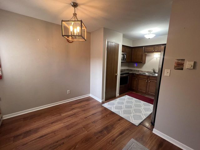 4615 S Woodland DRIVE, Greenfield, WI 53220