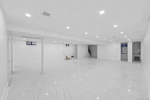 24149 148th Drive, Rosedale, NY 11422