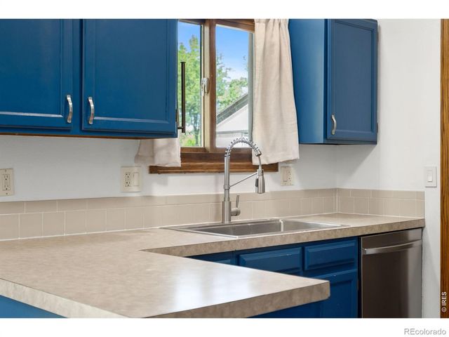 3281 McIntosh Court, Loveland, CO 80538