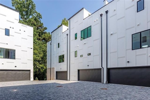 3960 Clairmont Road, Atlanta, GA 30341