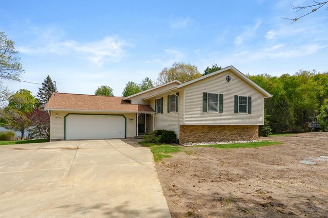 35485 CR 665, Paw Paw, MI 49079