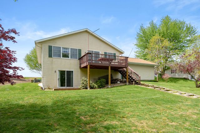35485 CR 665, Paw Paw, MI 49079