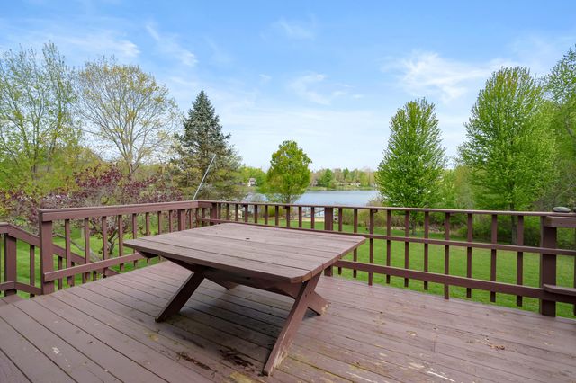 35485 CR 665, Paw Paw, MI 49079