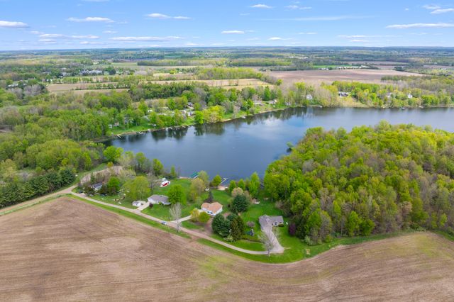 35485 CR 665, Paw Paw, MI 49079