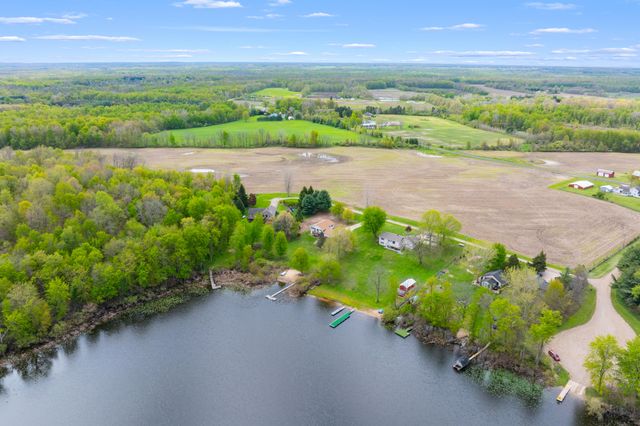 35485 CR 665, Paw Paw, MI 49079