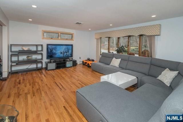 2 Bayberry Drive, Montvale, NJ 07645