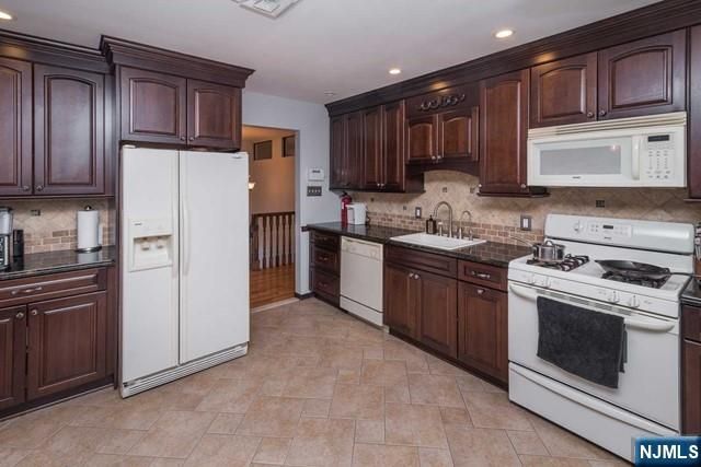 2 Bayberry Drive, Montvale, NJ 07645