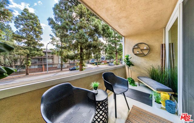 6405 Green Valley Circle 209, Culver City, CA 90230