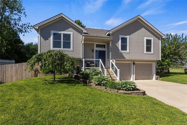1004 Sloan Circle, Kearney, MO 64060
