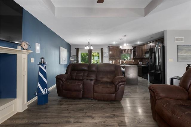 1004 Sloan Circle, Kearney, MO 64060