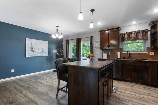 1004 Sloan Circle, Kearney, MO 64060